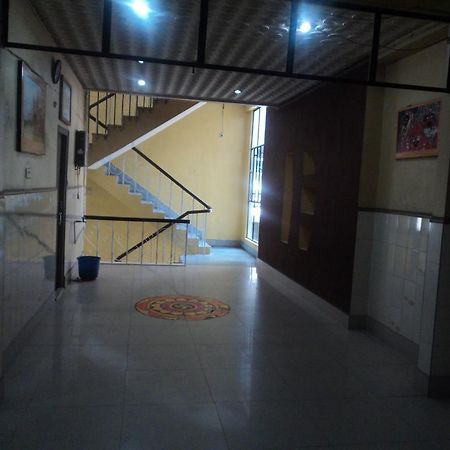 فاراناسي Hotel Jyoti المظهر الخارجي الصورة